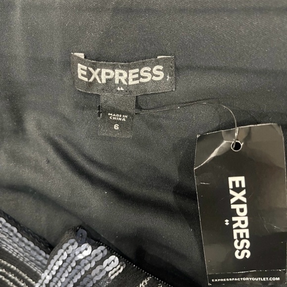 NWT Express Women’s Sequins Mini Skirt Sz 6 - Picture 3 of 6